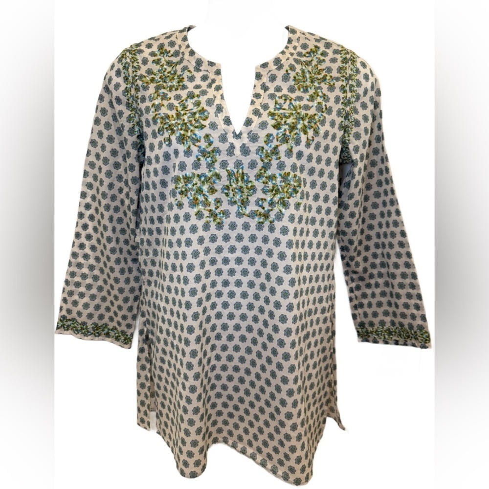 Johnny Was Azalea Embroidered Tunic. Medium